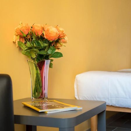 Raffaela'S Suite & Rooms Vatican Guest House Rome Exterior photo